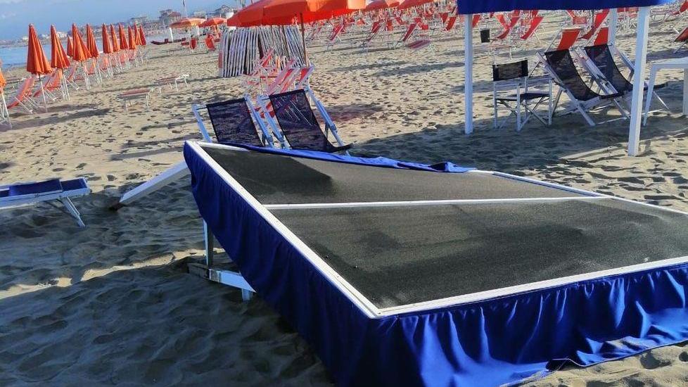«I vandali dilagano sulle nostre spiagge»