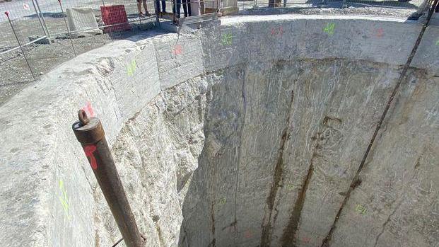 Sindaco e assessora in visita al microtunnel «Lavori a buon punto»