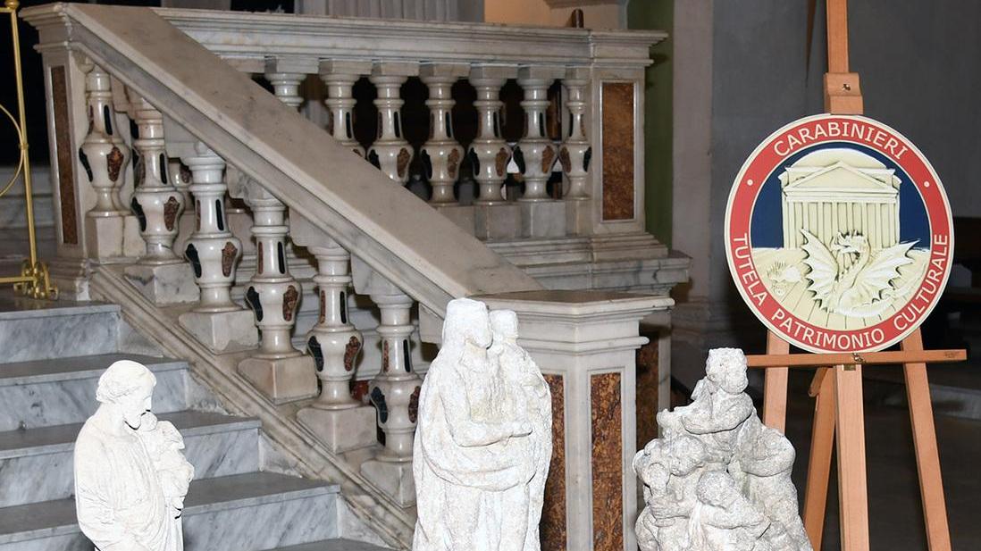 Ritrovate le statue sparite «Furto? No, salvataggio»