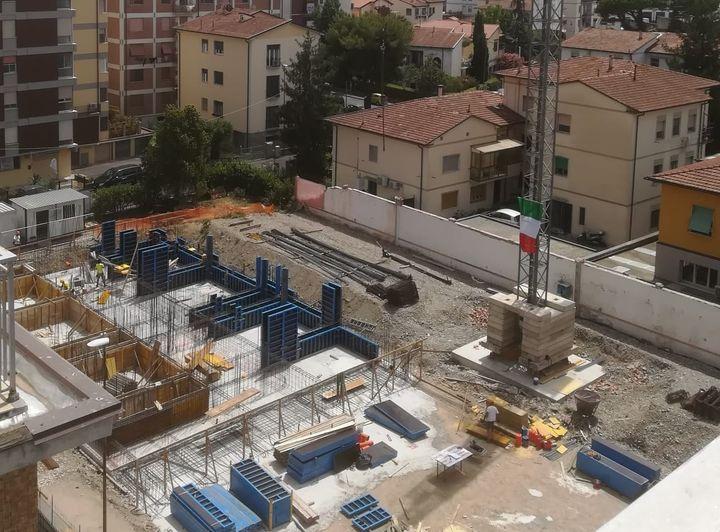Il cantiere di via Pellizzi