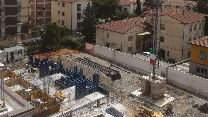 Il cantiere di via Pellizzi