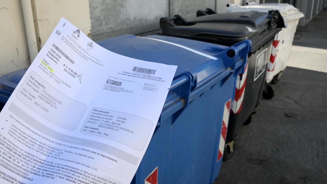 Alia ha ricevuto negli ultimi giorni decine di richieste di verifica sulla prima rata della Tari (foto Sestini)