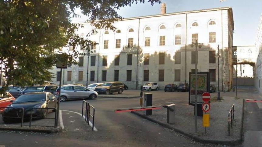 Parcheggiatrice abusiva recidiva rischia il carcere