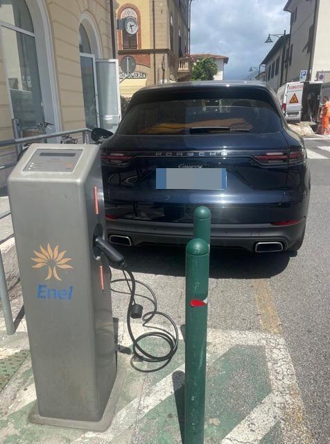 Ambiente e tendenza, Versilia capitale delle auto elettriche 