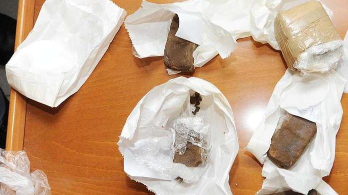 Spaccio nel lockdown anche con i figli minori: nove verso il processo
