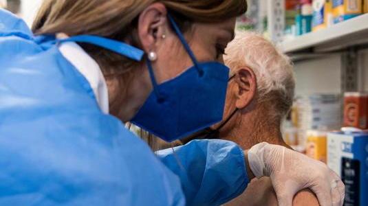 Vaccini sbagliati, controlli al via per tutti gli undici trentenni