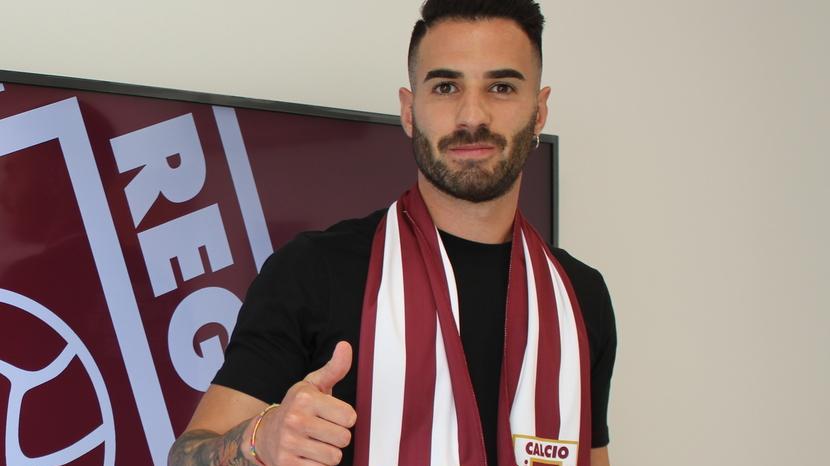 La Reggiana annuncia Muroni Ora è caccia a un attaccante