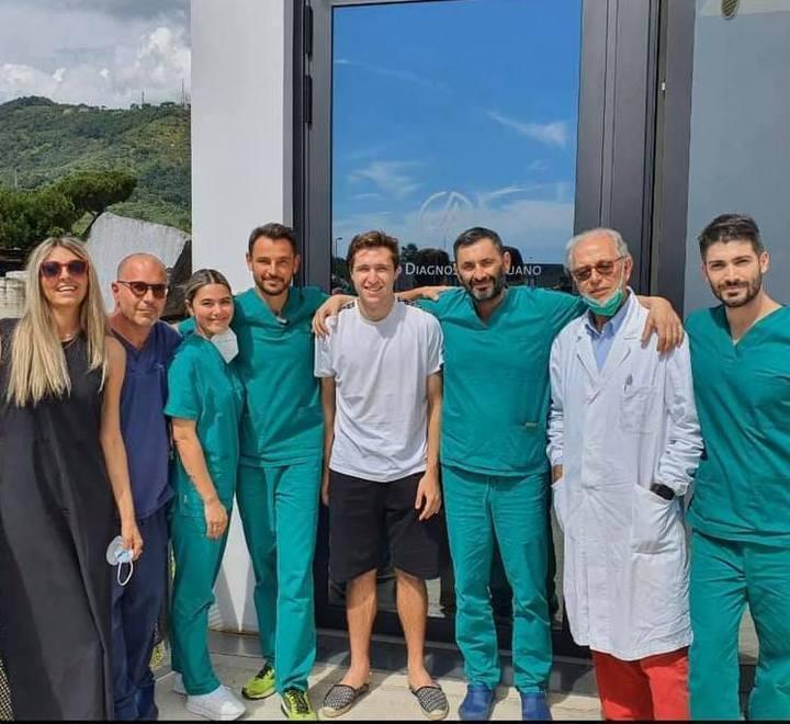 Chiesa a Carrara per la caviglia infortunata a Londra 