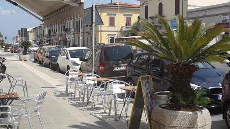 «Via Maiorca non verrà chiusa, non arretriamo di un centimetro»