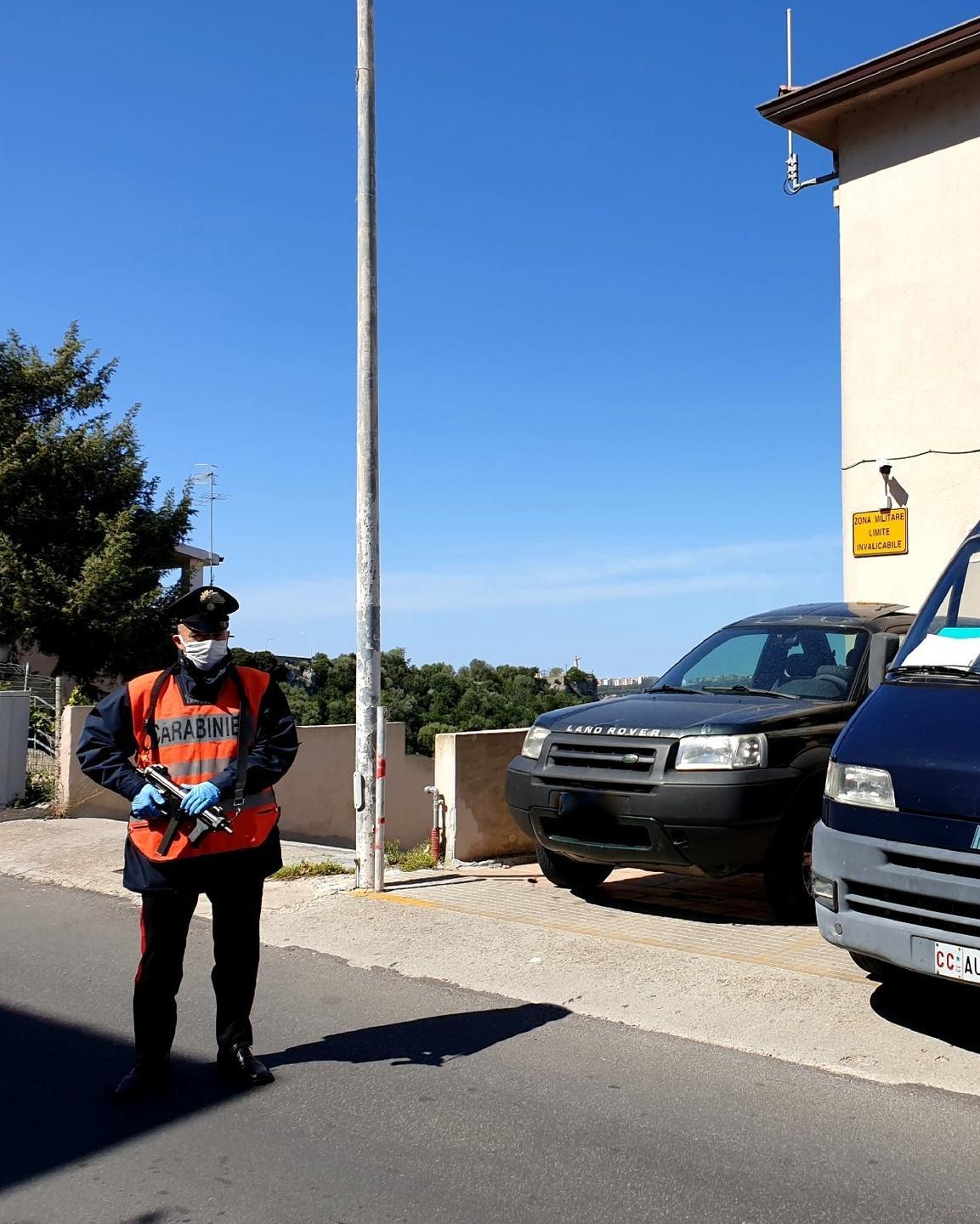 Giallo di Ossi, contro i ladri ha sparato il suocero del militare