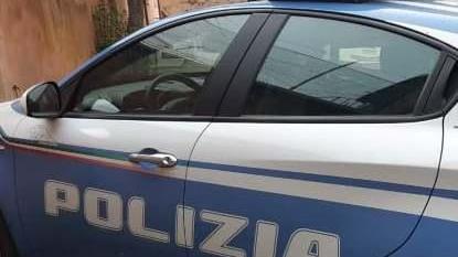 Bracciale elettronico e domiciliari per l’uomo arrestato dalla polizia