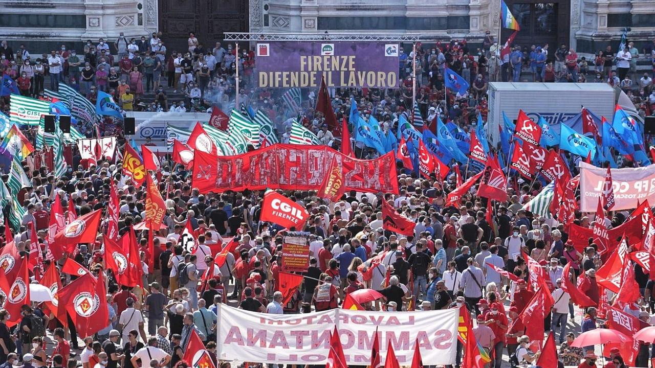 La piazza nella foto del sindaco Dario Nardella