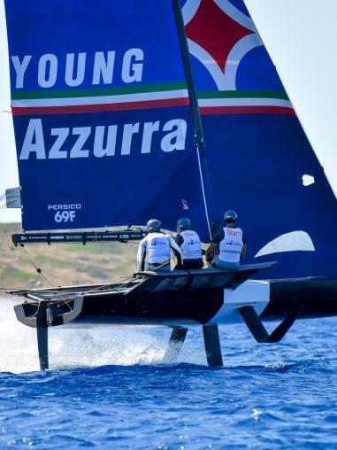 Young Azzurra fa il bis a Porto Cervo 
