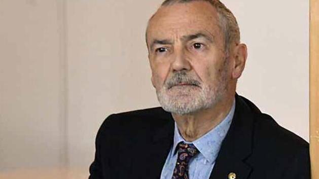 «Distanziamento e vaccinarsi la nuova ondata è alle porte»