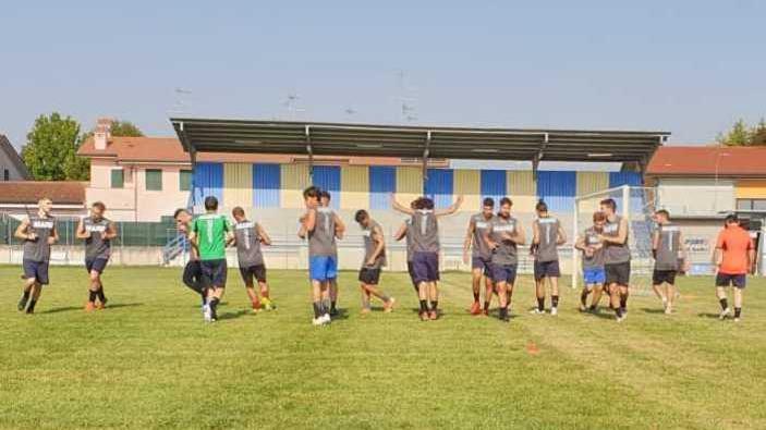 Tribuna rinnovata e iniziative Nuova Aurora pronta a partire