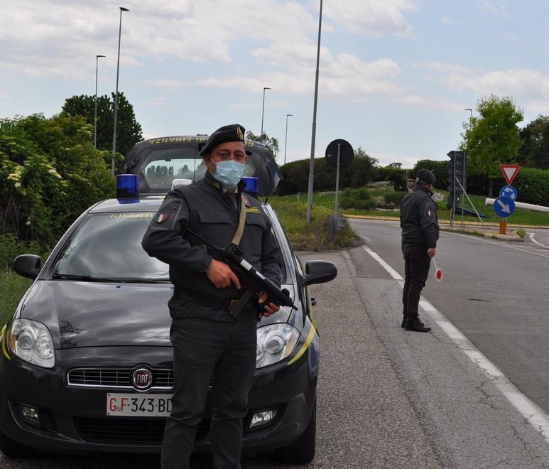 Si allontana dalla casa di riposo e vaga in strada 