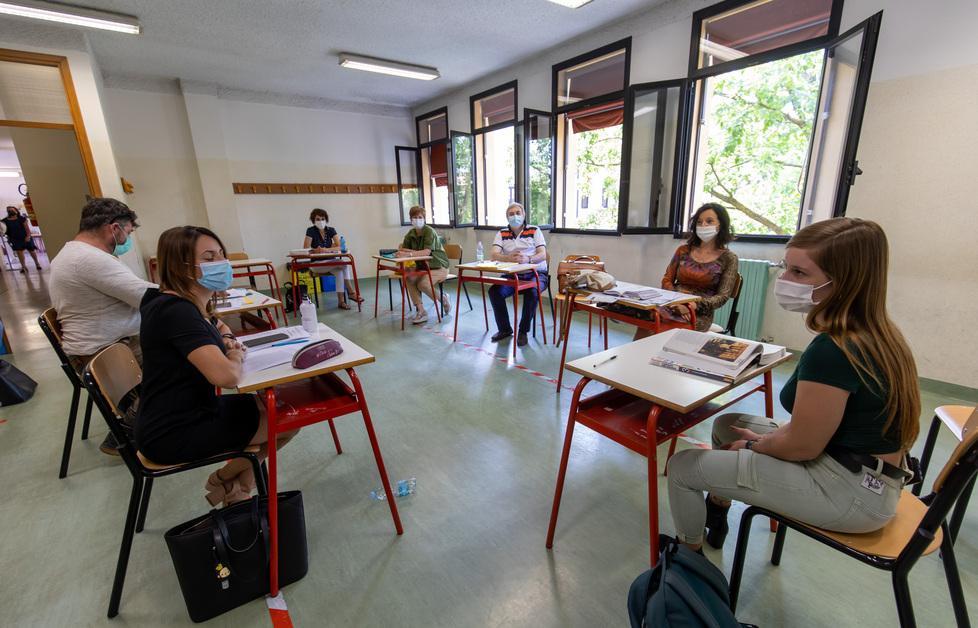 La scuola è “minacciata” dai ritardi. I sindacati: mancano gli organici 