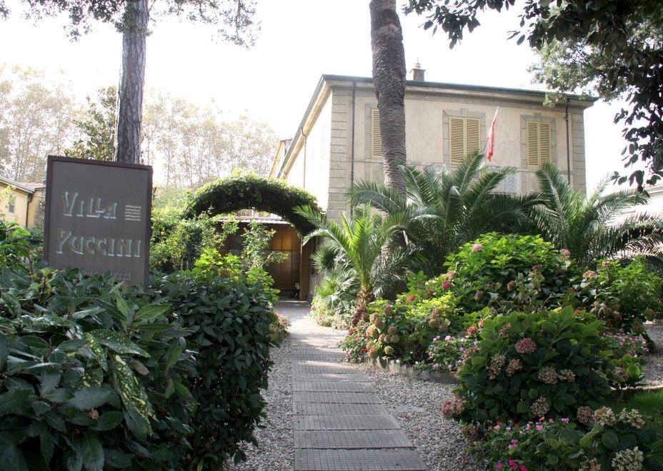 L’ingresso della casa museo di Giacomo Puccini a Torre del Lago