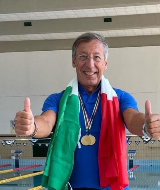 Nuoto: Romolo Becchetti, 75 anni campione italiano Master nei 50 e 100 sl