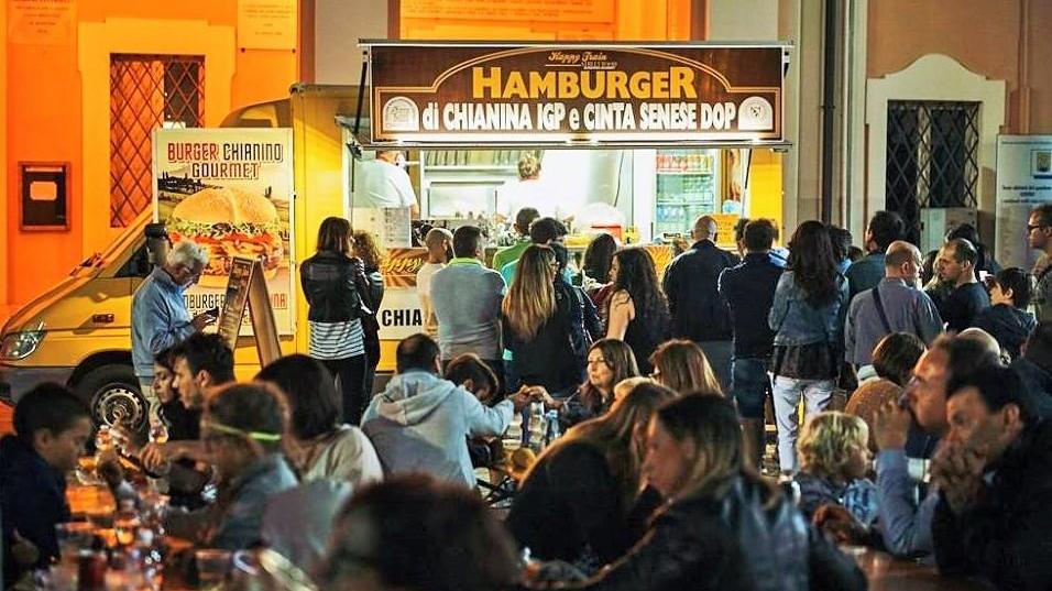 Domani torna lo street food con 16 truck da tutta Italia