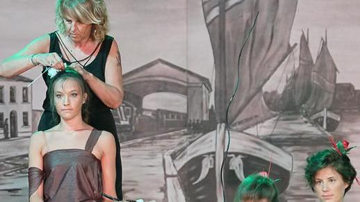 La moda a Comacchio danza sui Trepponti «Sarà segnale di ripresa»