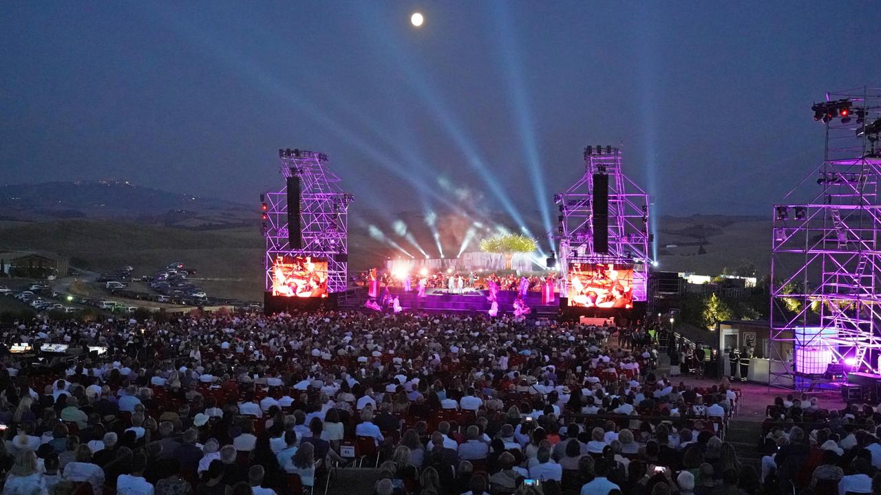 Il magico ritorno del Teatro del Silenzio anche senza star e vip