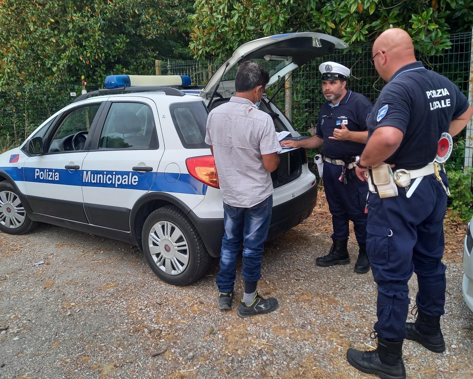 Blitz a Portomaggiore sui braccianti, controlli su lavoro nero e caporalato