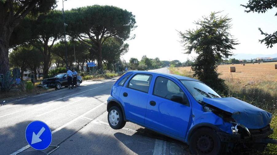 Scontro sulla Trappola al bivio per Principina Tre feriti in ospedale