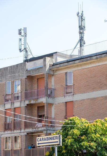 No5G e Ferrara Civica «Troppe antenne» 
