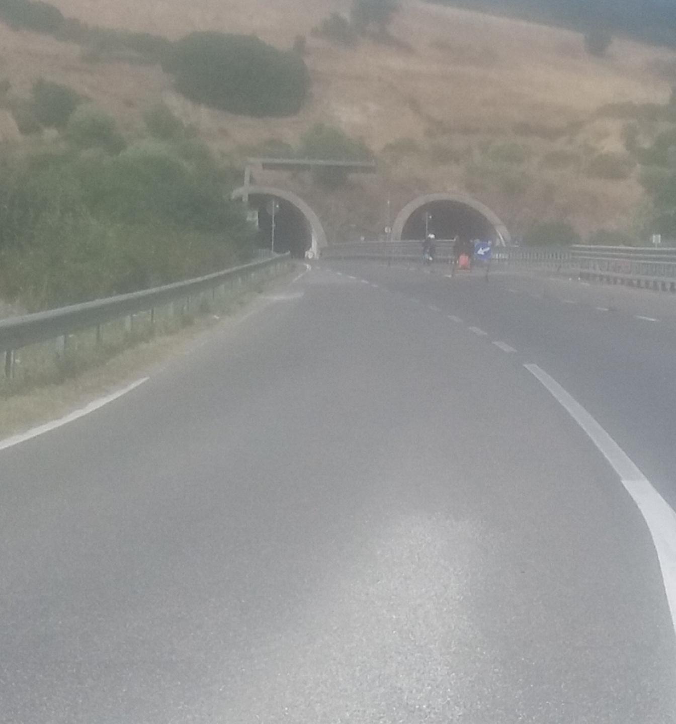 Lavori sulle gallerie della 131 corsia unica sino ad agosto