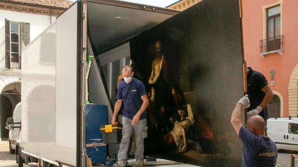 Il quadro di Gualdi torna in municipio