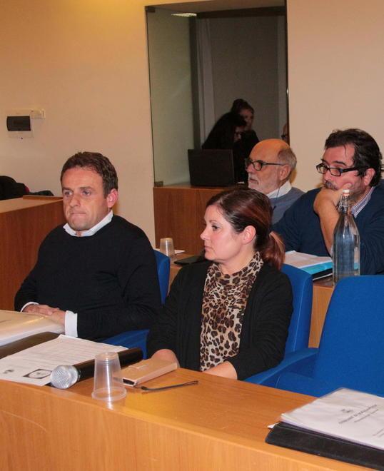 Il Pd riapre alle trattative «Facciamo le primarie» 