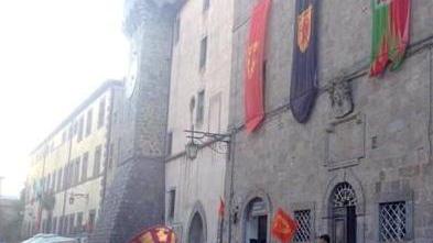 La domenica è dedicata al Palio delle Sante