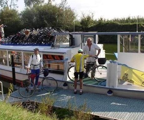 Polesella punta al turismo Grazie al battello Nena da oggi si naviga sul Po 