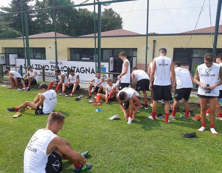 Il Carpi tra campo e tribunali incassa l’abbraccio di tutta San Zeno 