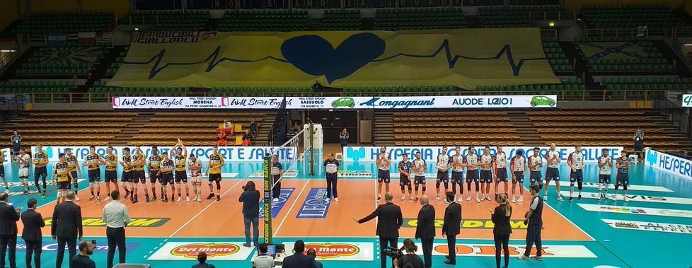 Stangata sul pubblico del volley: ammesso il 25% della capienza e solo col green pass 