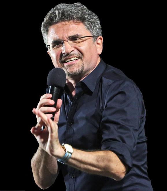 Si ride con il recital di Andrea Ferrari