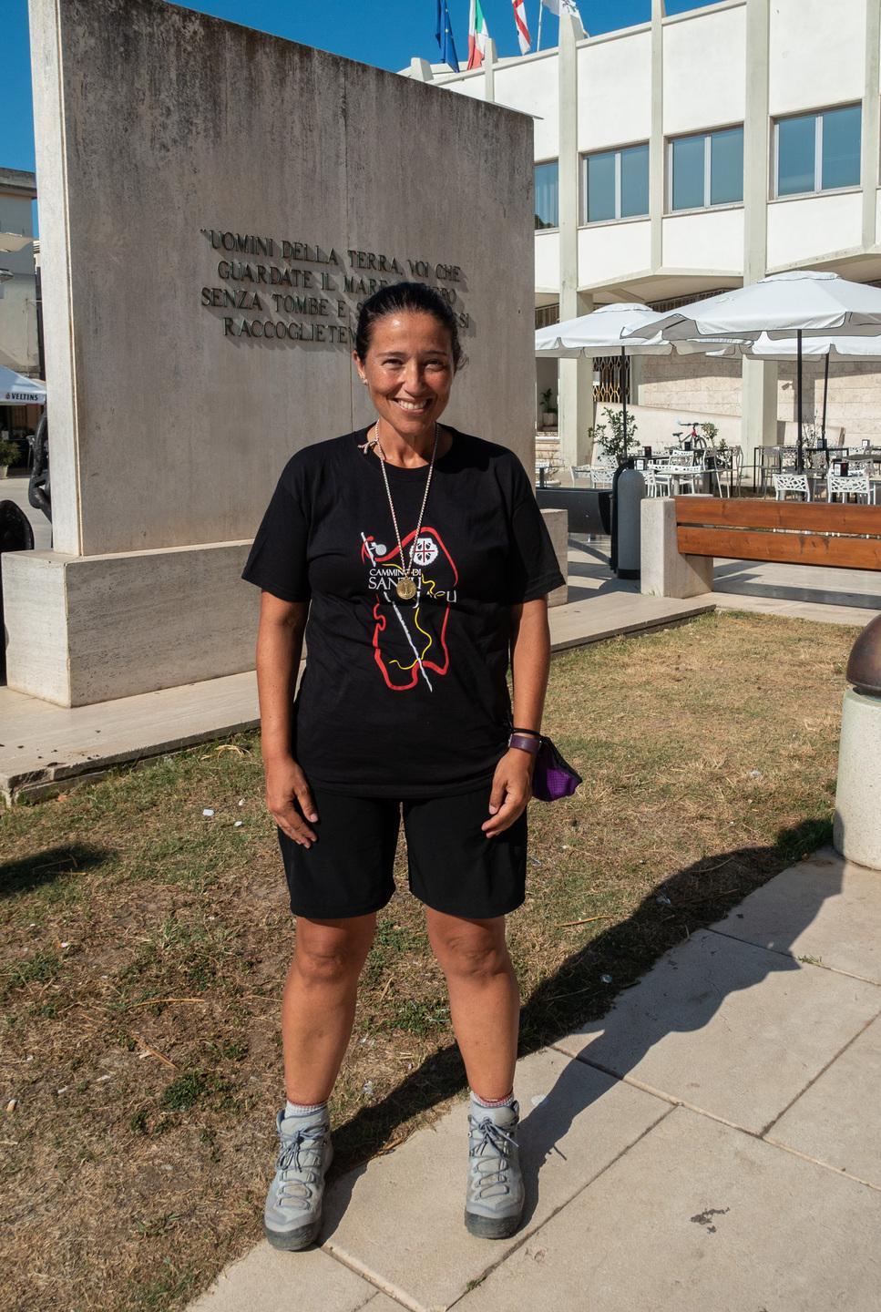 La pellegrina Helena: amo l’Isola e i suoi silenzi