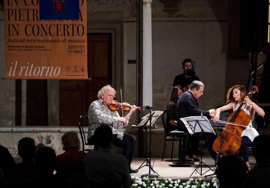 A “Pietrasanta in concerto” tributo al genio di Astor Piazzolla 