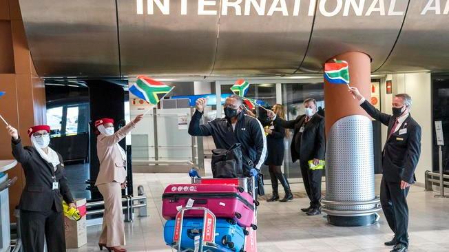 Sudafrica: Ramaphosa, 'superato picco terza ondata'