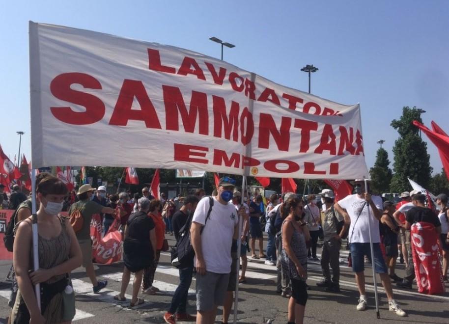 I lavoratori Sammontana al corteo di sabato 24 luglio in solidarietà ai lavoratori Gkn licenziati