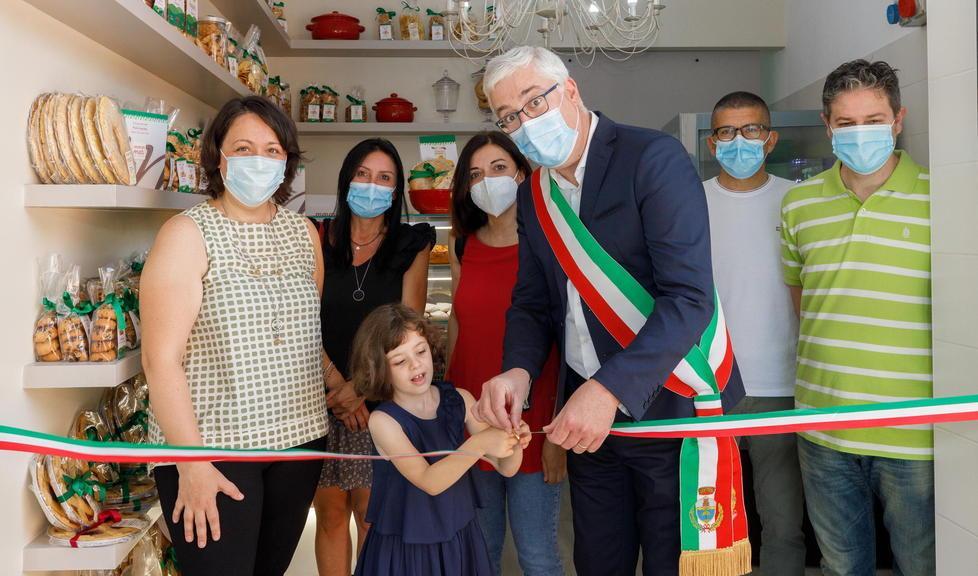 Oltre la pandemia con tanta dolcezza Leonardo e Valentina sfornano nuove bontà 