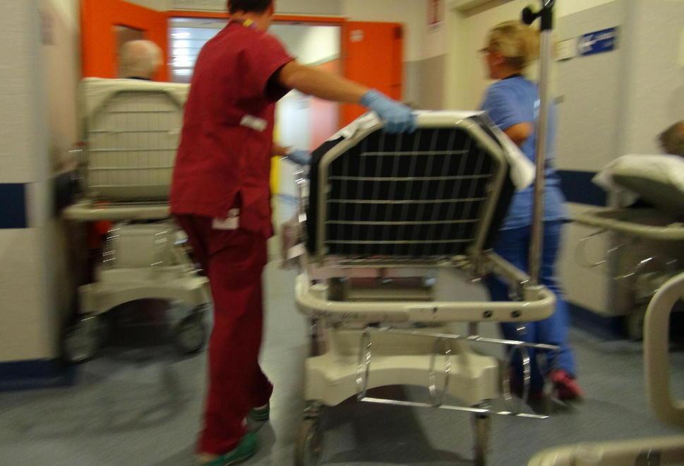Massacrato di botte, parla la sorella «È in coma, chi sa ora deve parlare» 