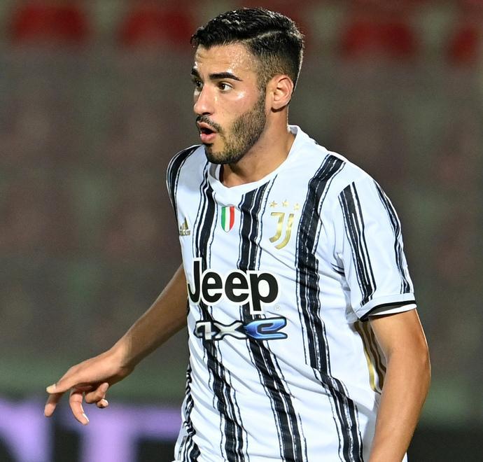 Alla Lazio tutti vaccinati Lotito: «Dato un segnale» Juve, scattano le punizioni