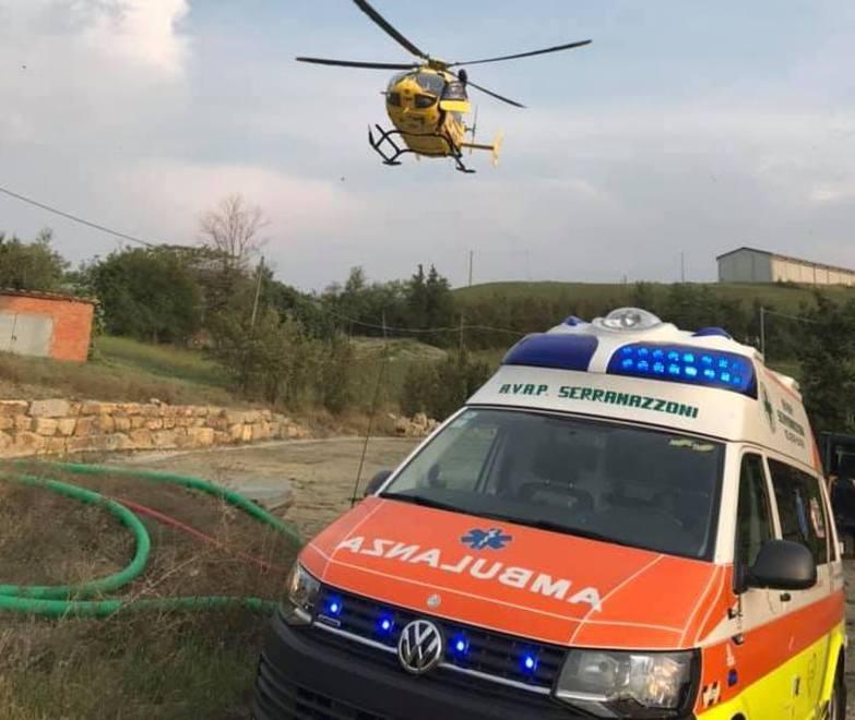 Serramazzoni. Bimba di sette anni si schianta con la bici contro una recinzione 