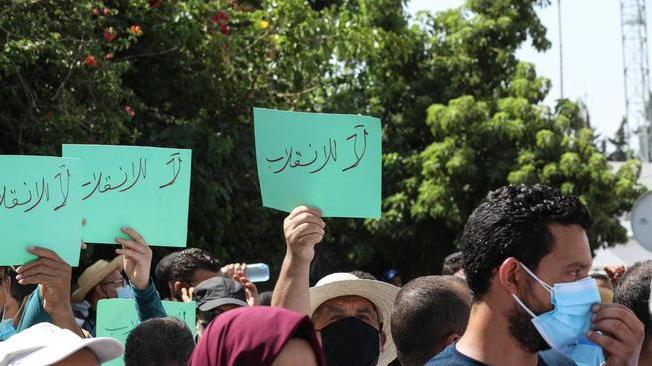 Tunisia: Saied silura anche ministri Difesa e Giustizia