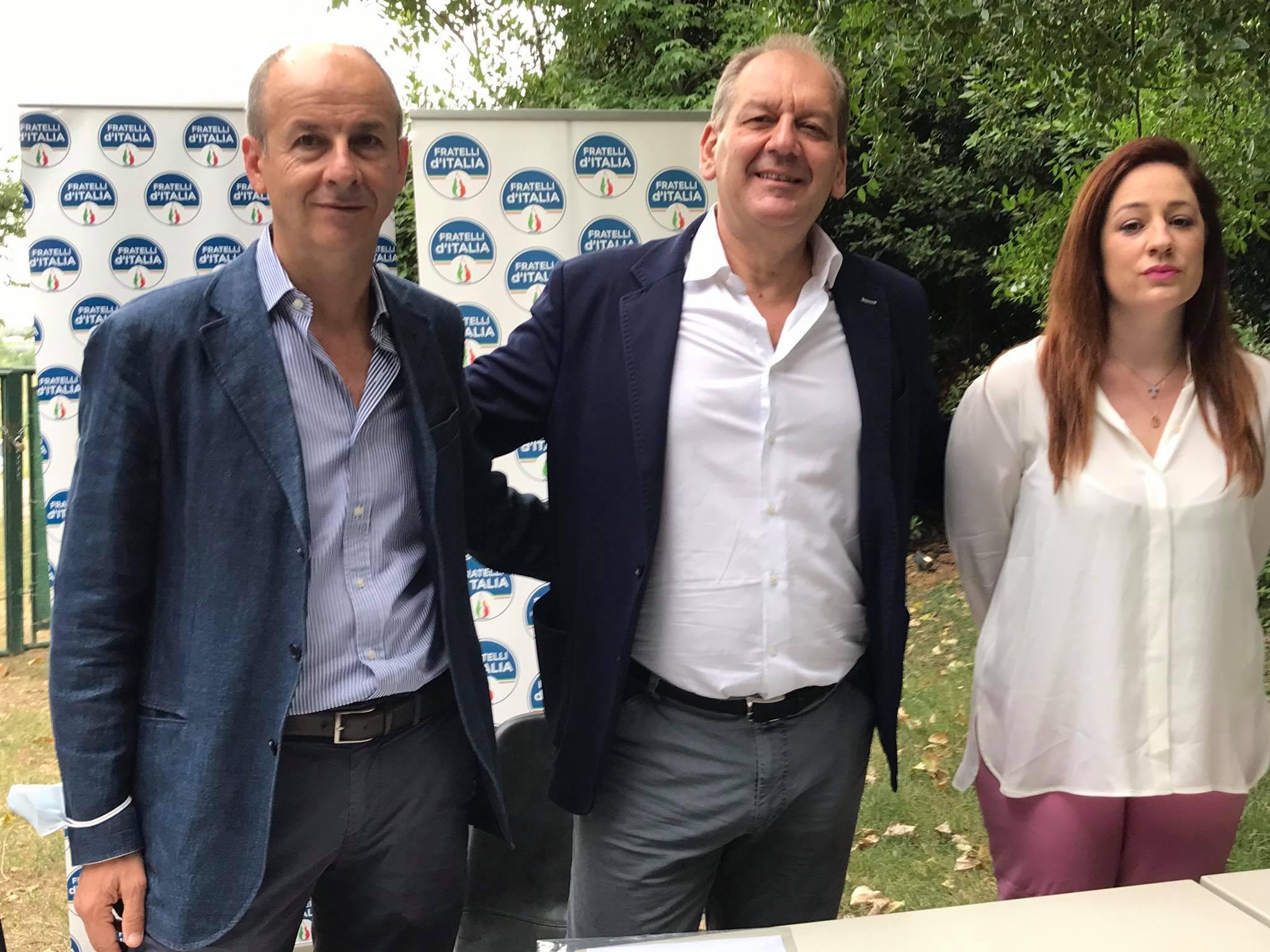 Da sinistra Gianni Cenni, Patrizio La Pietra e Chiara La Porta