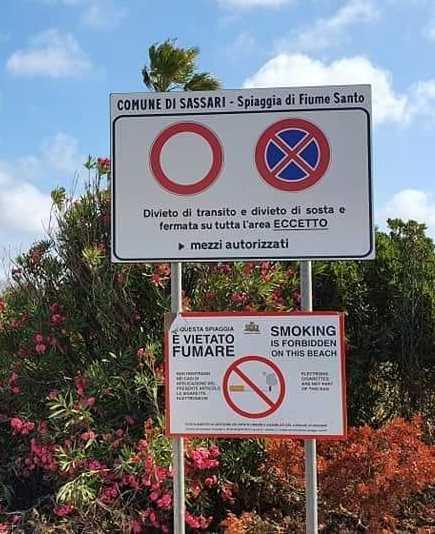 Posteggi a Fiume Santo retromarcia del Comune 