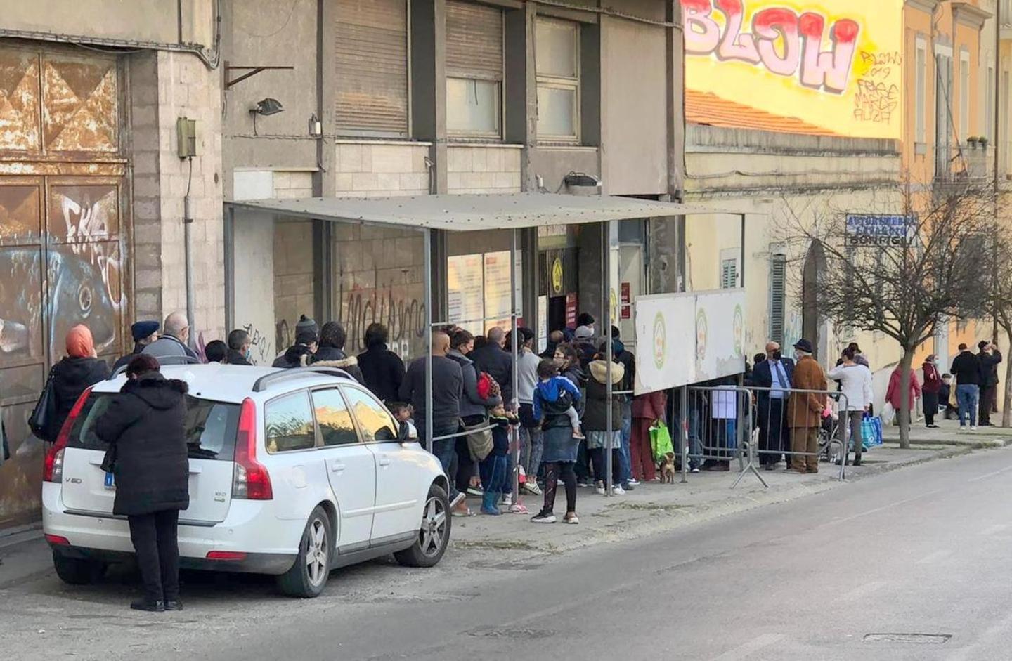 Sassari, seimila famiglie alla fame per colpa della pandemia 