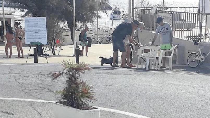 «Salviamo Caletta dal degrado». Petizione dov'era la Festa del pesce